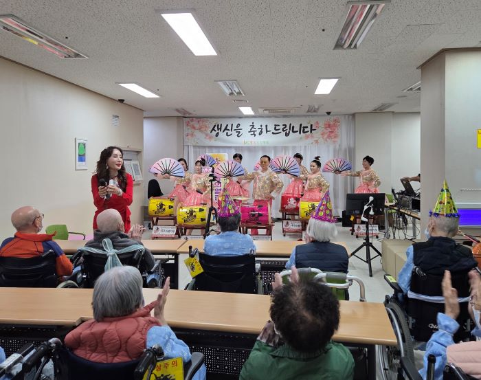 KakaoTalk%5F20251023%5F150643011%2Ejpg